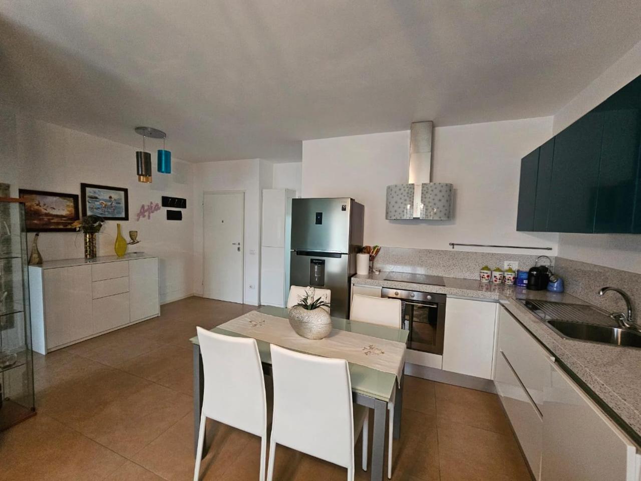 Sea&Sun&Sand Cosy Apartment In Durrës Esterno foto