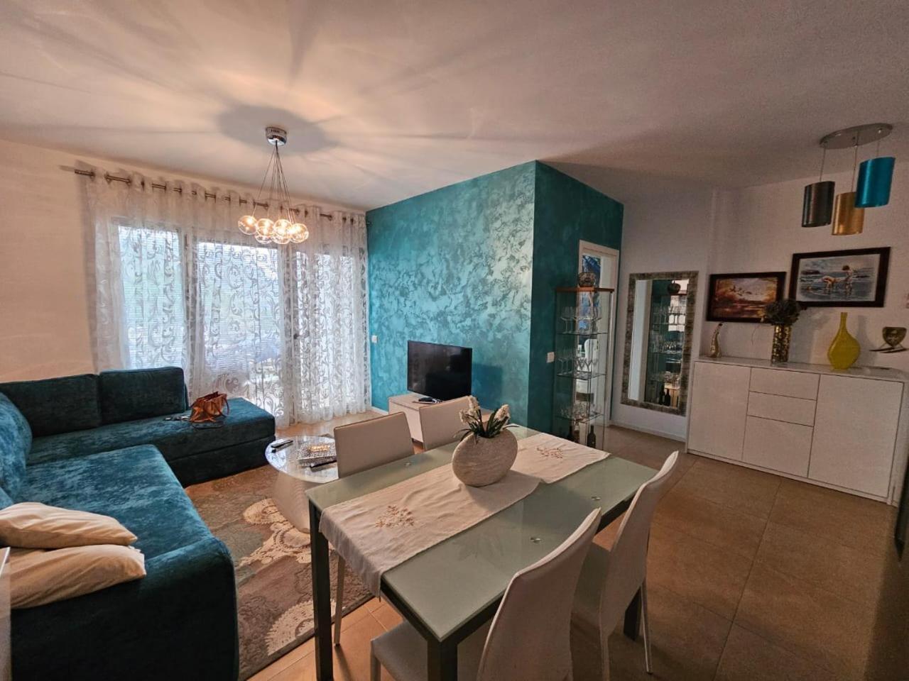 Sea&Sun&Sand Cosy Apartment In Durrës Esterno foto
